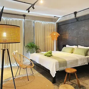 https://cactus-boutique.tophotelskohtao.com