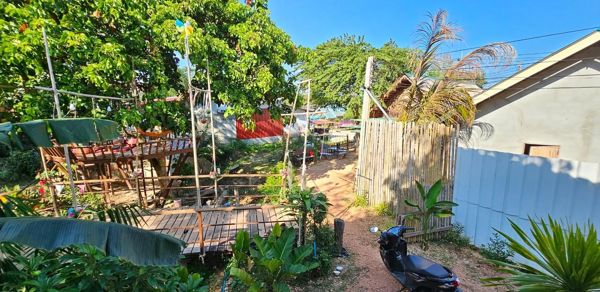 Rommai Forest Bungalows Ko Lanta Tayland