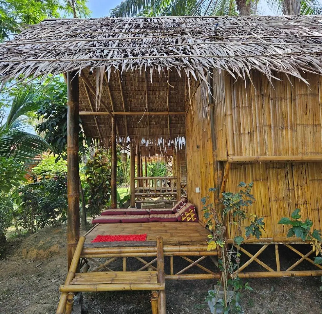Oda ve Kahvaltı Rommai Forest Bungalows Ko Lanta